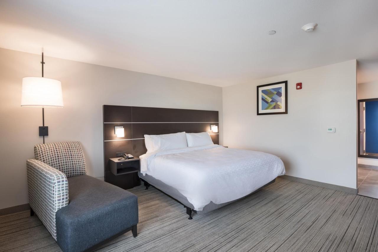 Holiday Inn Express & Suites Chicago - Hoffman Estates By Ihg Luaran gambar